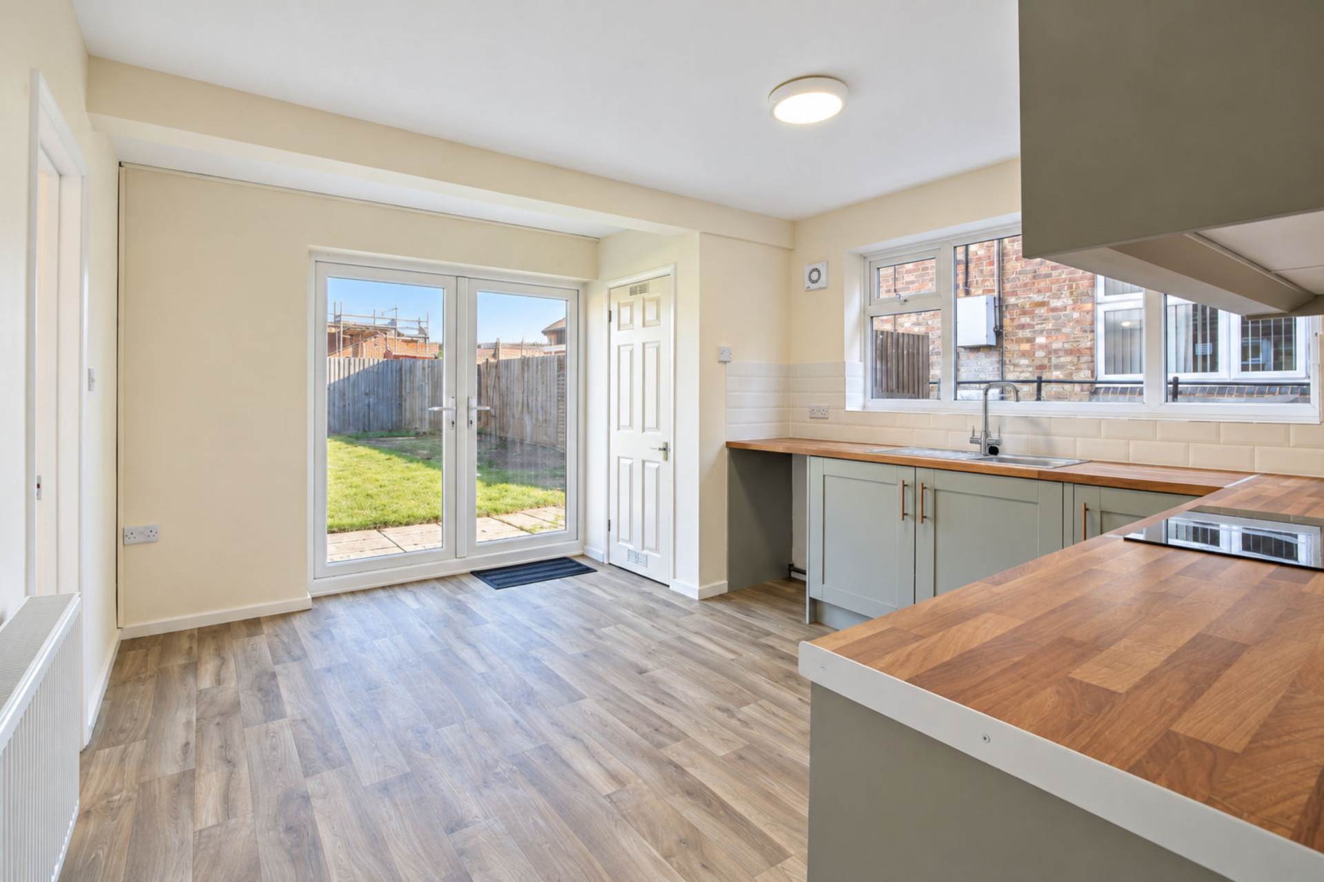Buckingham Road, Winslow, Image 6