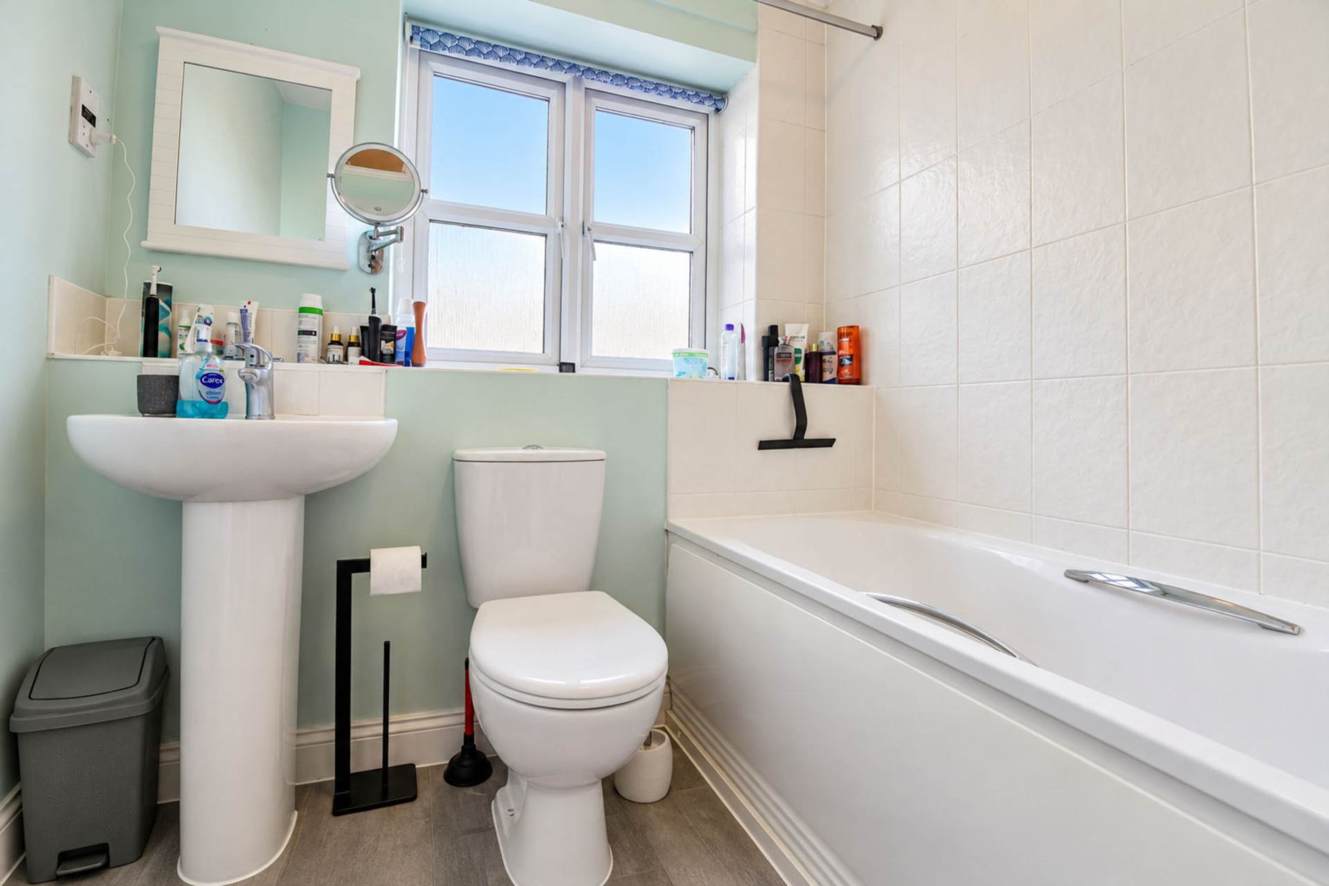 Gwendoline Buck Drive, Aylesbury, Image 9