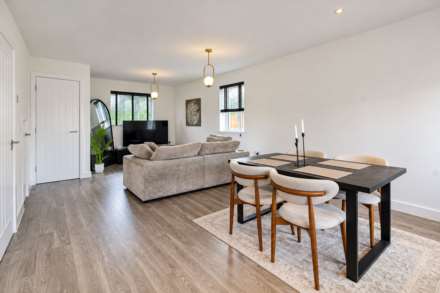 Coldstream Way, Worminghall, Image 6