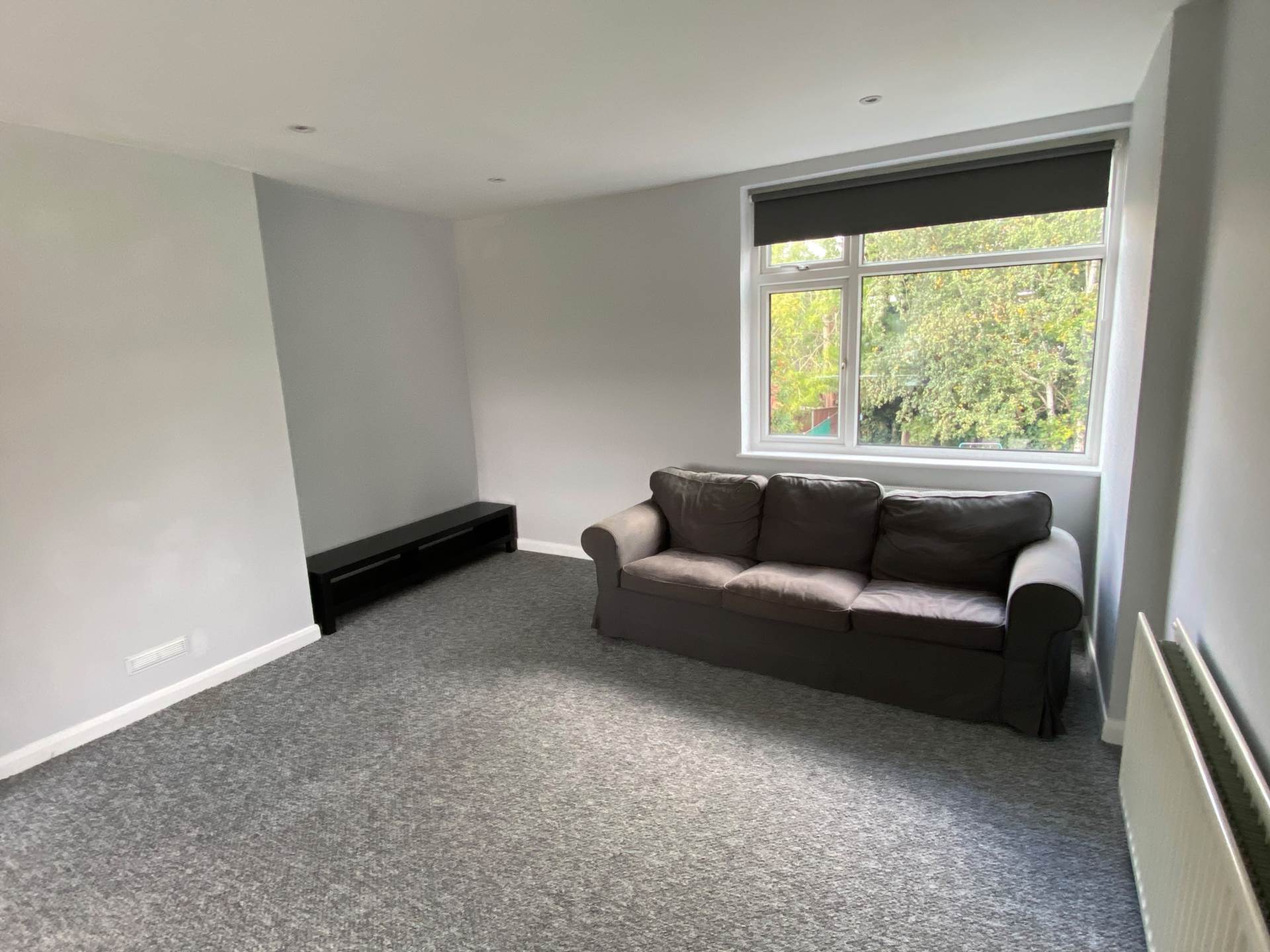 Vineyard Avenue, London, Image 3