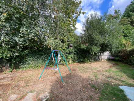 Vineyard Avenue, London, Image 10