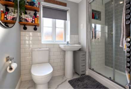 Petronel Road, Aylesbury, Image 10