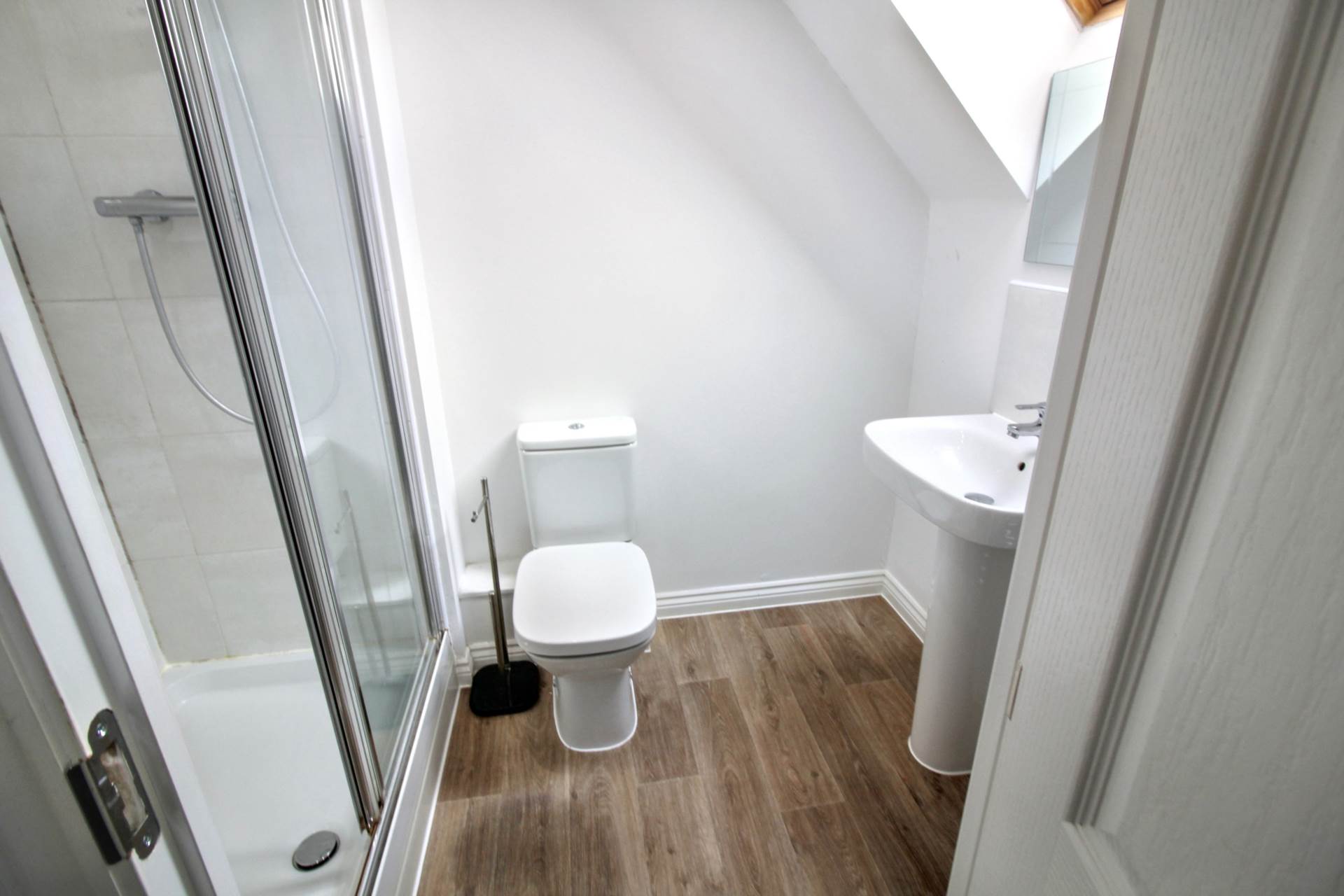 Moore Crescent, Aylesbury, Image 14