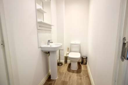 Moore Crescent, Aylesbury, Image 8