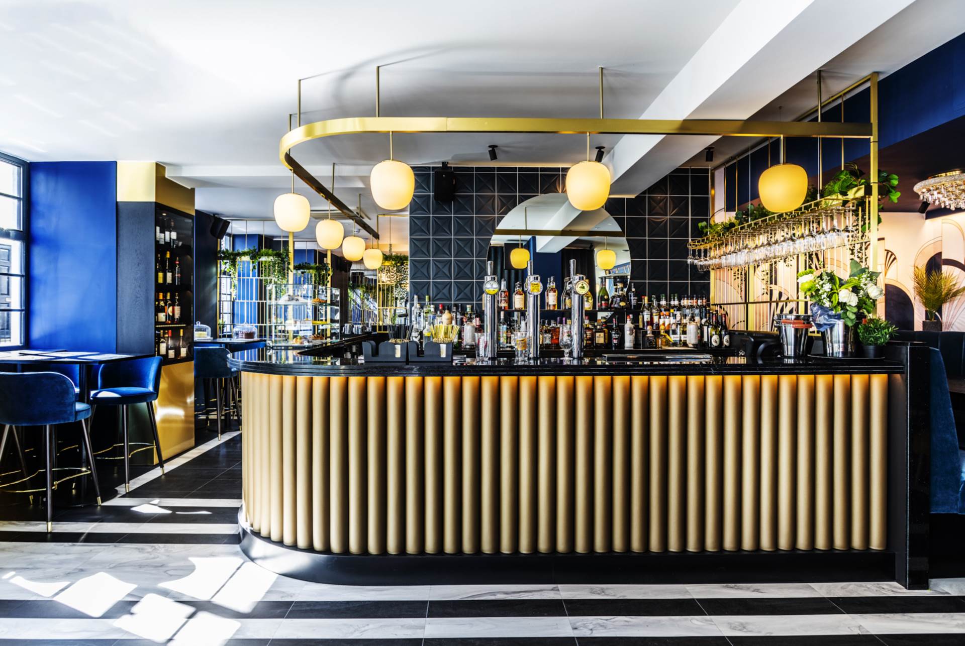 Reign Bar and Lounge 13 Albion Street Broadstrais CT10 1LU, Image 1
