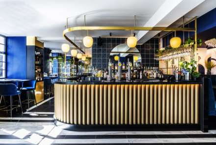 Reign Bar and Lounge 13 Albion Street Broadstrais CT10 1LU