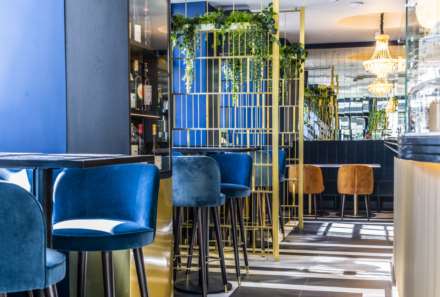 Reign Bar and Lounge 13 Albion Street Broadstrais CT10 1LU, Image 6