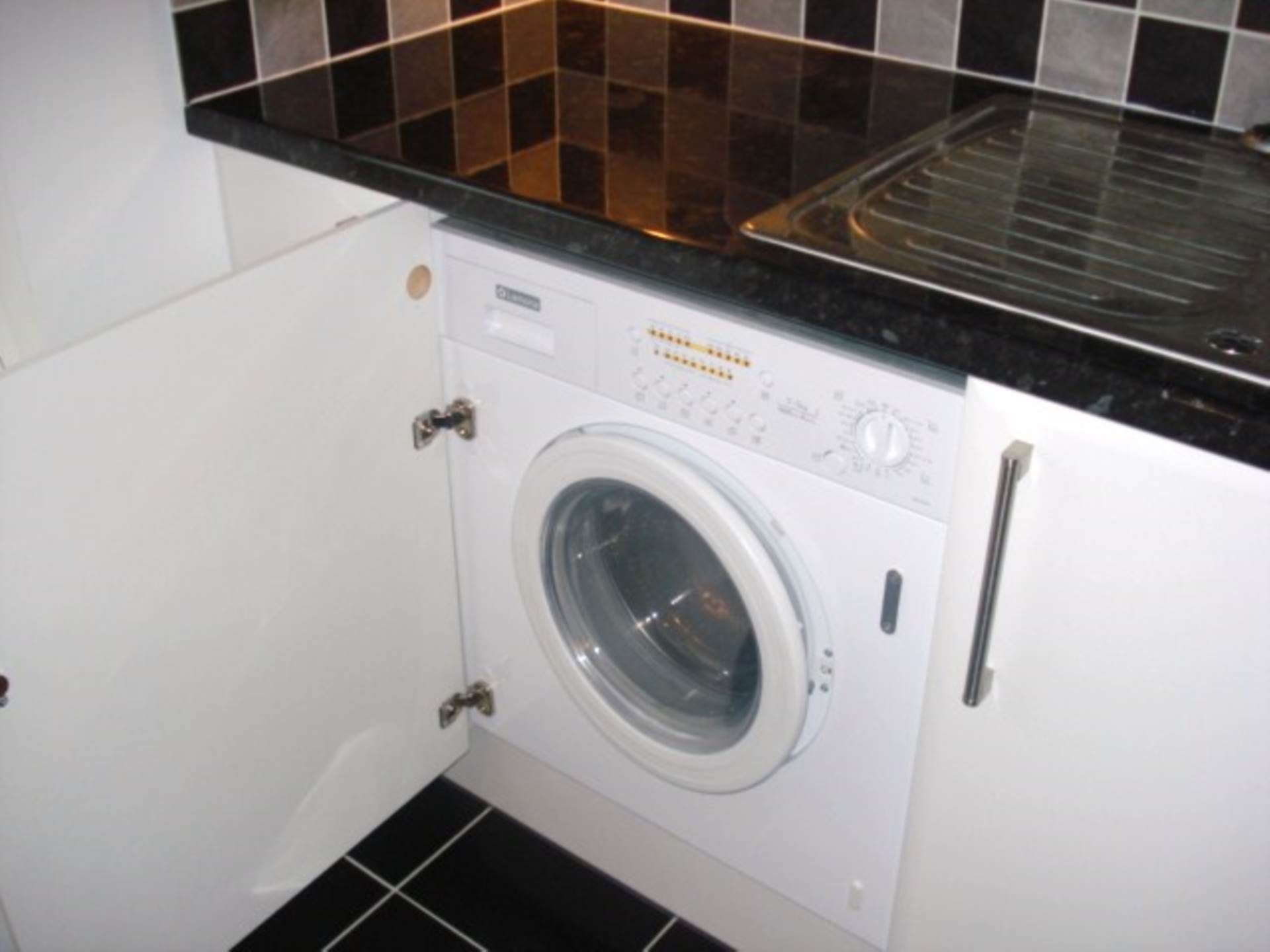 Flat 5 75 High  Street, Broadstairs, Image 3