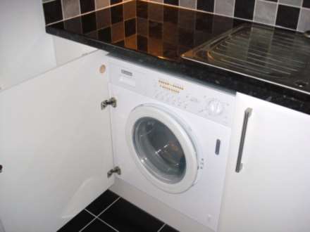 Flat 5 75 High  Street, Broadstairs, Image 3