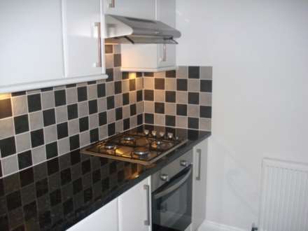 Flat 5 75 High  Street, Broadstairs, Image 4