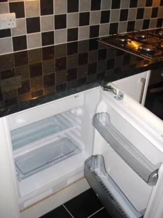 Flat 5 75 High  Street, Broadstairs, Image 5