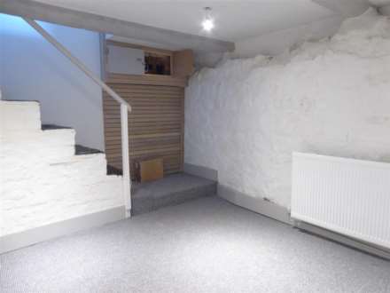 10 Trinity Square, Broadstairs  CT10 3BA, Image 8