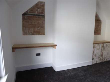 10 Trinity Square, Broadstairs  CT10 3BA, Image 9