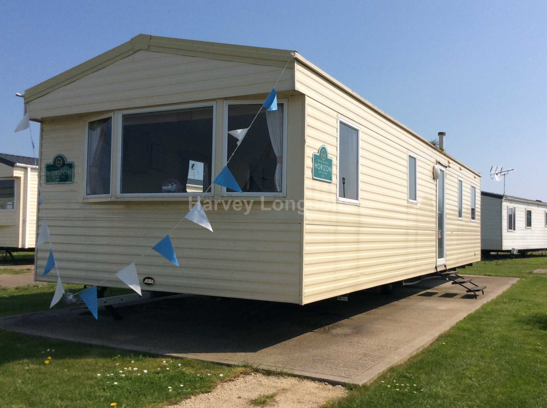 3 Bedroom Caravan, ClactonOnSea For Sale in Clactononsea, Essex
