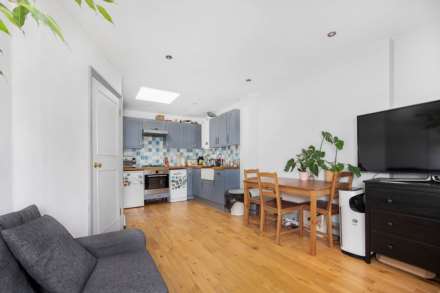 Gloucester Street, Pimlico, SW1V, Image 7
