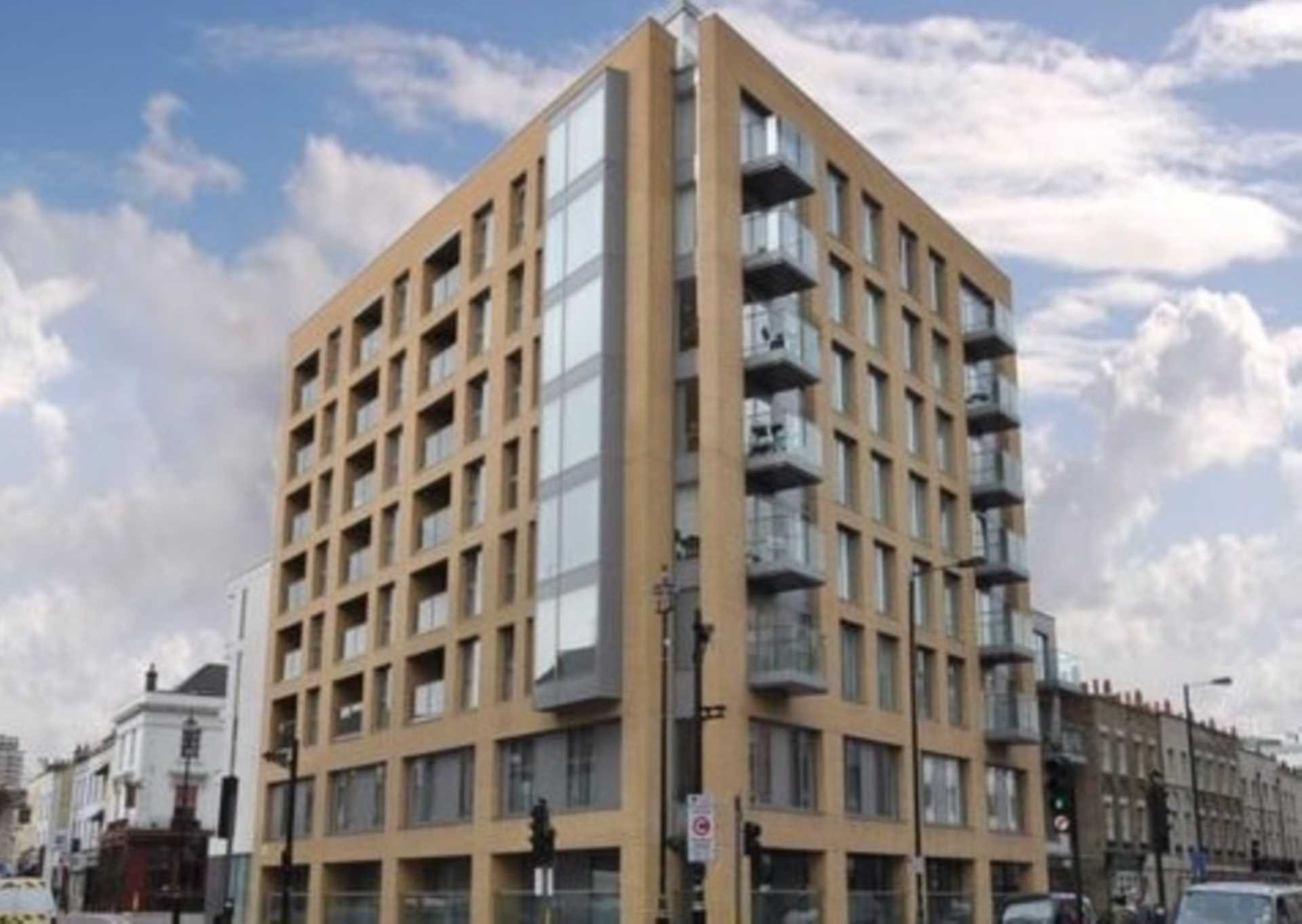 Vauxhall Bridge Road, London, SW1V, Image 2