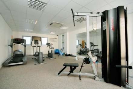 Vauxhall Bridge Road, London, SW1V, Image 3