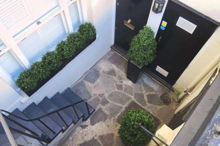 St George's Drive, London, SW1V, Image 19