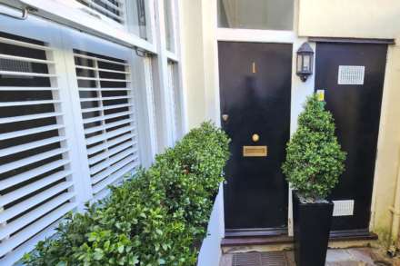 St George's Drive, London, SW1V, Image 20