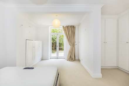 St George's Drive, London, SW1V, Image 6