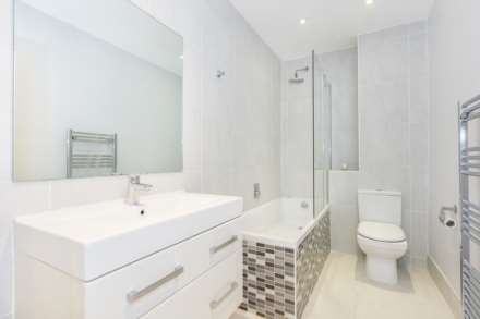 St George's Drive, London, SW1V, Image 7
