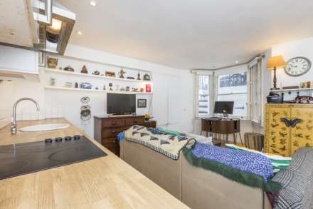 2 Bedroom Flat, Ifield Road, London, SW10