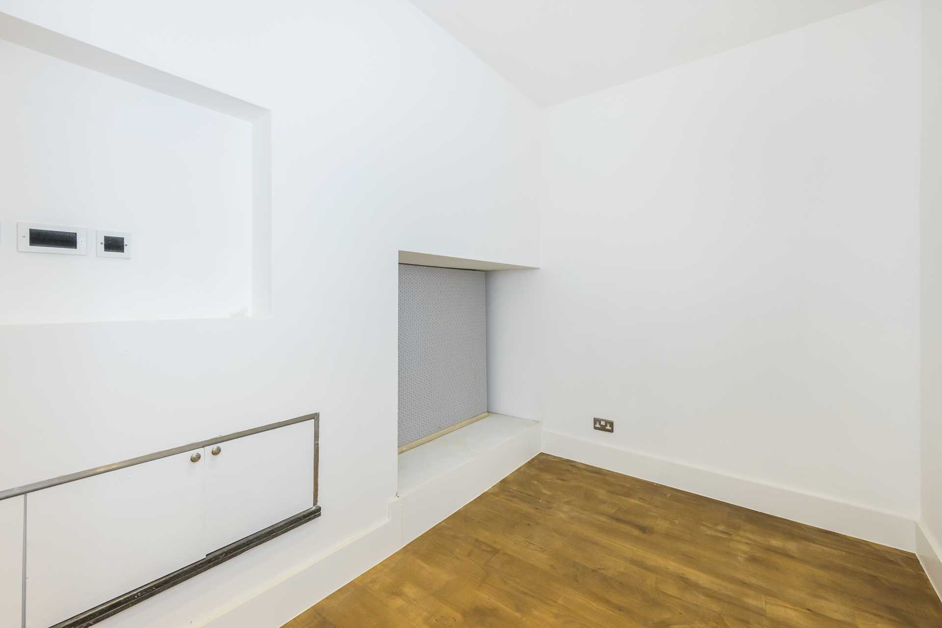 Queen's Gate, Kensington, SW7, Image 15