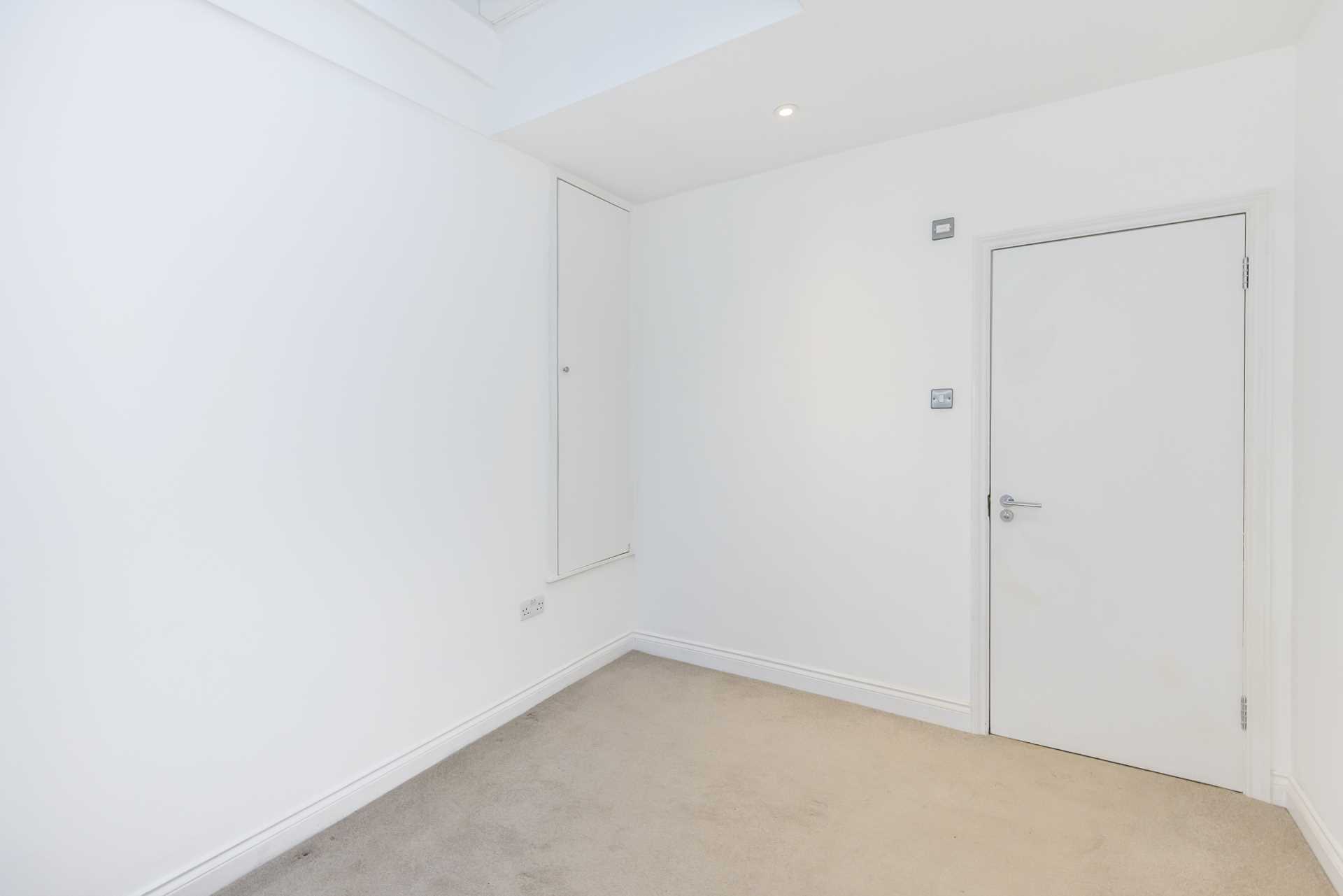 Queen's Gate, Kensington, SW7, Image 19
