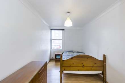 Vauxhall Bridge Road, Pimlico, SW1V, Image 11
