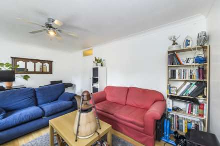 Vauxhall Bridge Road, Pimlico, SW1V, Image 3