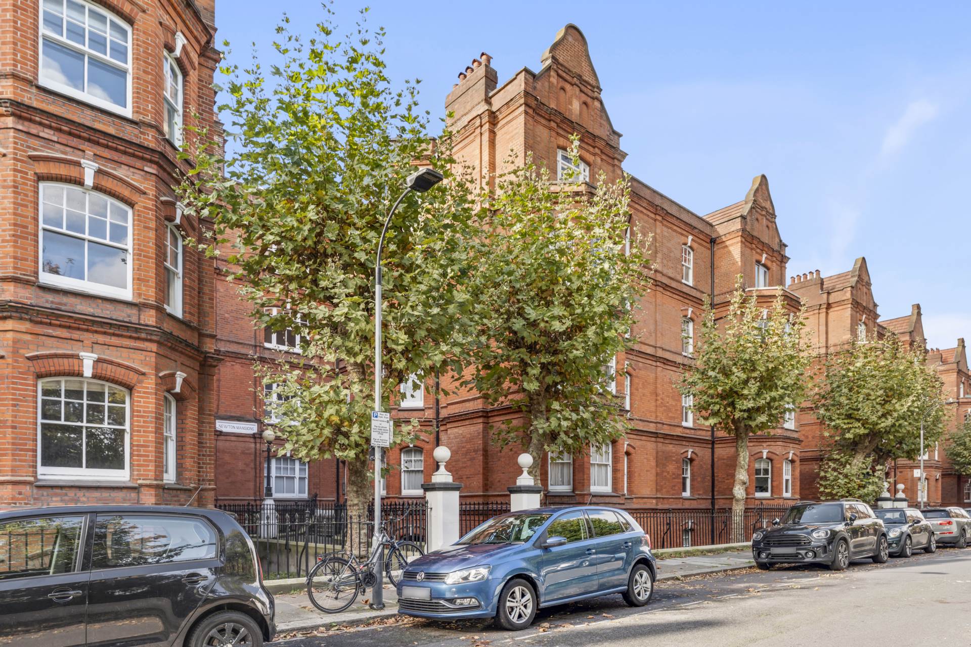 Queens Club Gardens, London, W14, Image 19