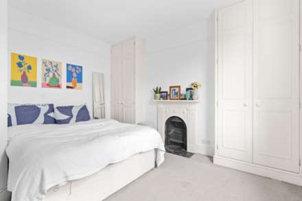 Queens Club Gardens, Baron's Court, W14, Image 4