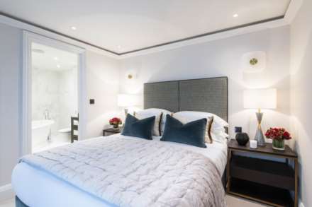 Prince Of Wales Terrace, London, Image 7