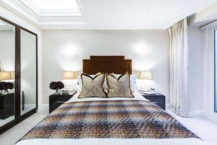 Prince Of Wales Terrace, London, Image 9