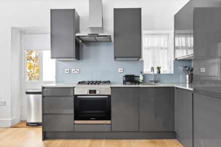 Eardley Crescent, London, SW5, Image 16