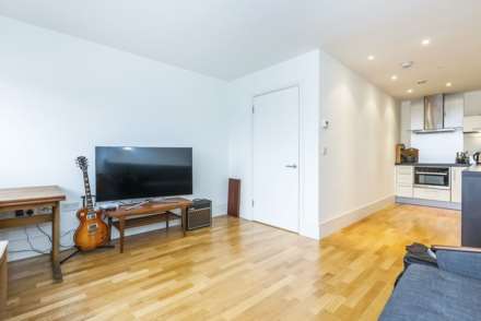 Eaststand Apartments, London, N5, Image 3