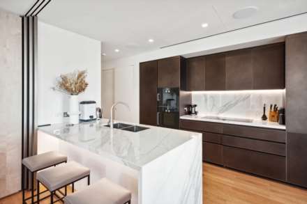 Lancer Square, Kensington, W8, Image 2