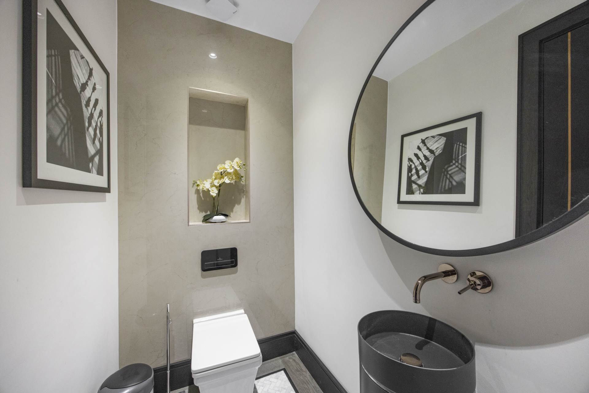 Vauxhall Bridge Road, Victoria, SW1V, Image 15