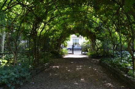 Eccleston Square, London, SW1V, Image 16