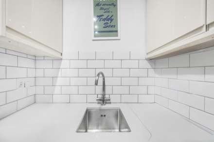 St George's Drive, London, SW1V, Image 10