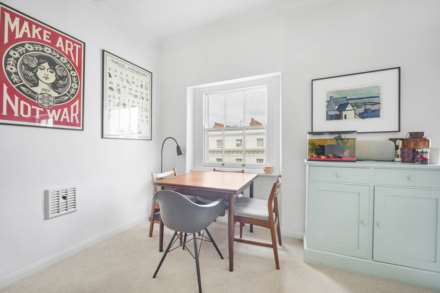 St George's Drive, London, SW1V, Image 3