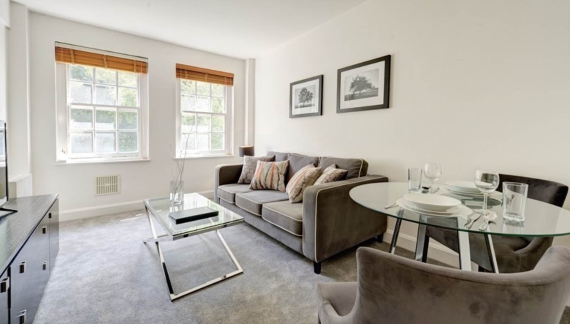 Fulham Road, Chelsea, Image 2