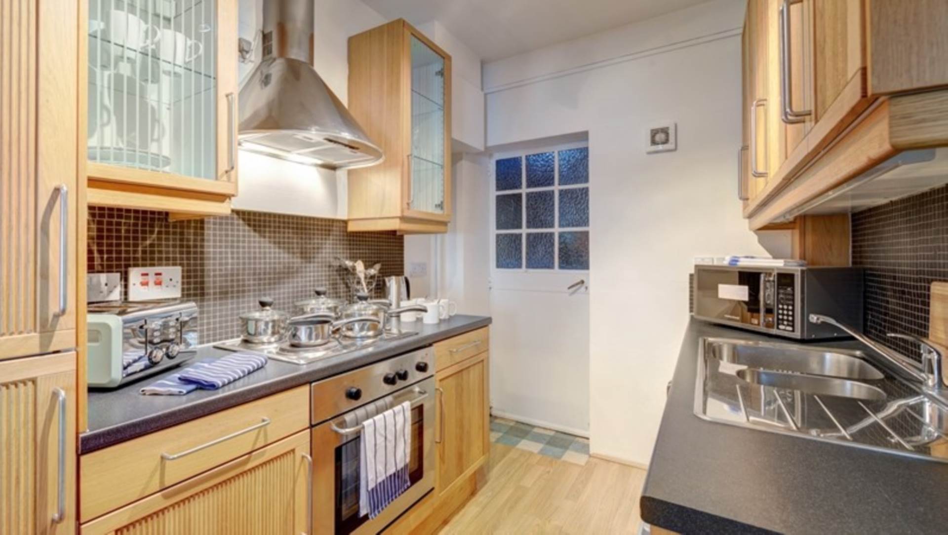 Fulham Road, Chelsea, Image 3