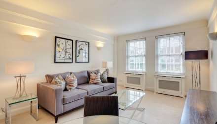 Fulham Road, Chelsea, Image 1
