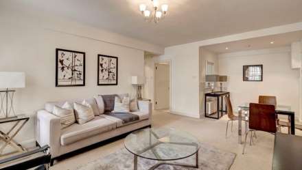 Fulham Road, Chelsea, Image 2