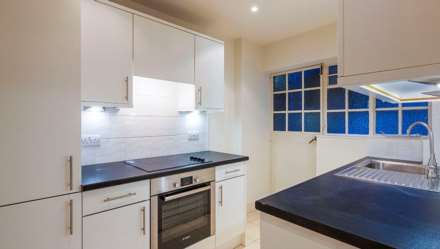 Fulham Road, Chelsea, Image 3