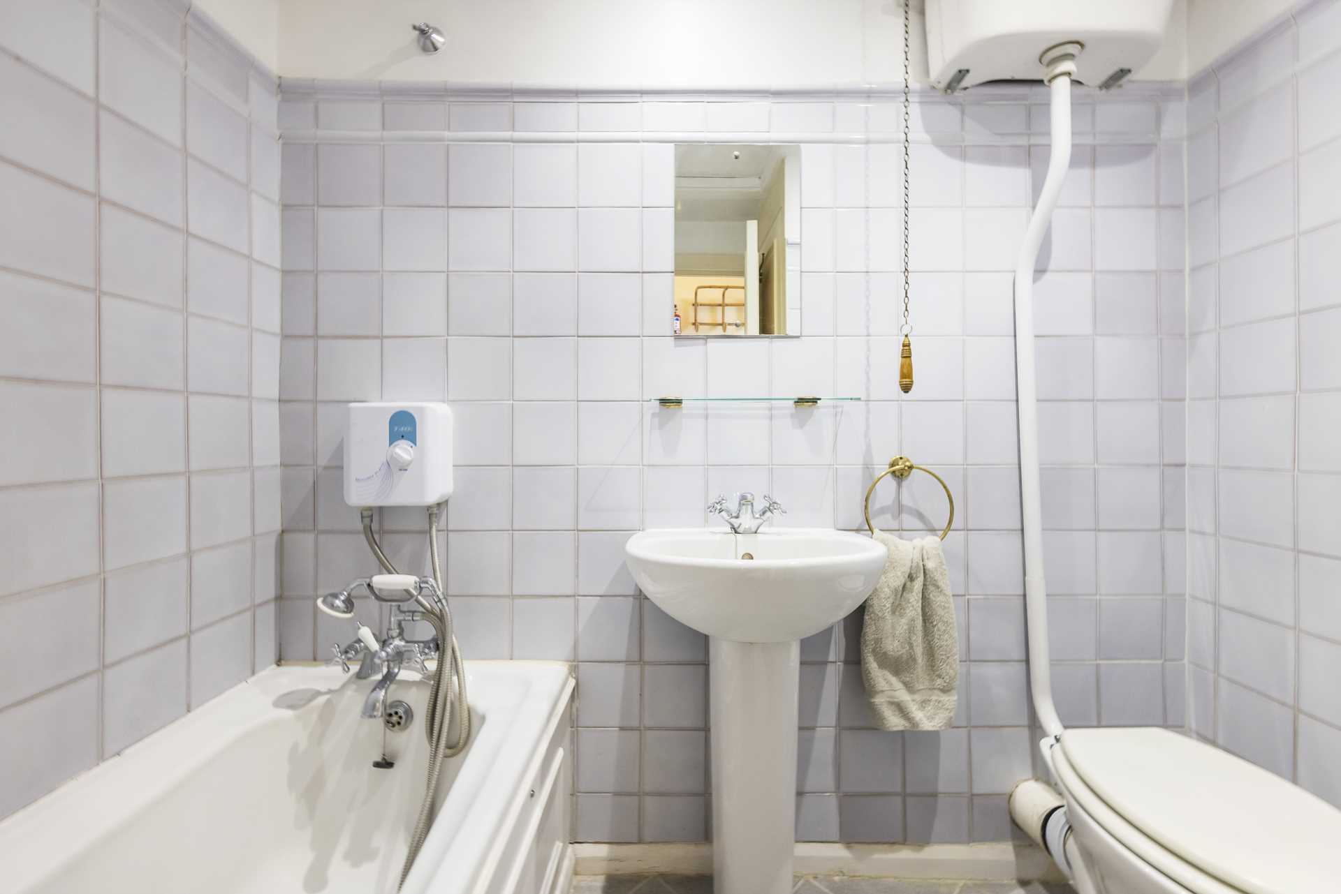 Gloucester Street, Pimlico, SW1V, Image 12