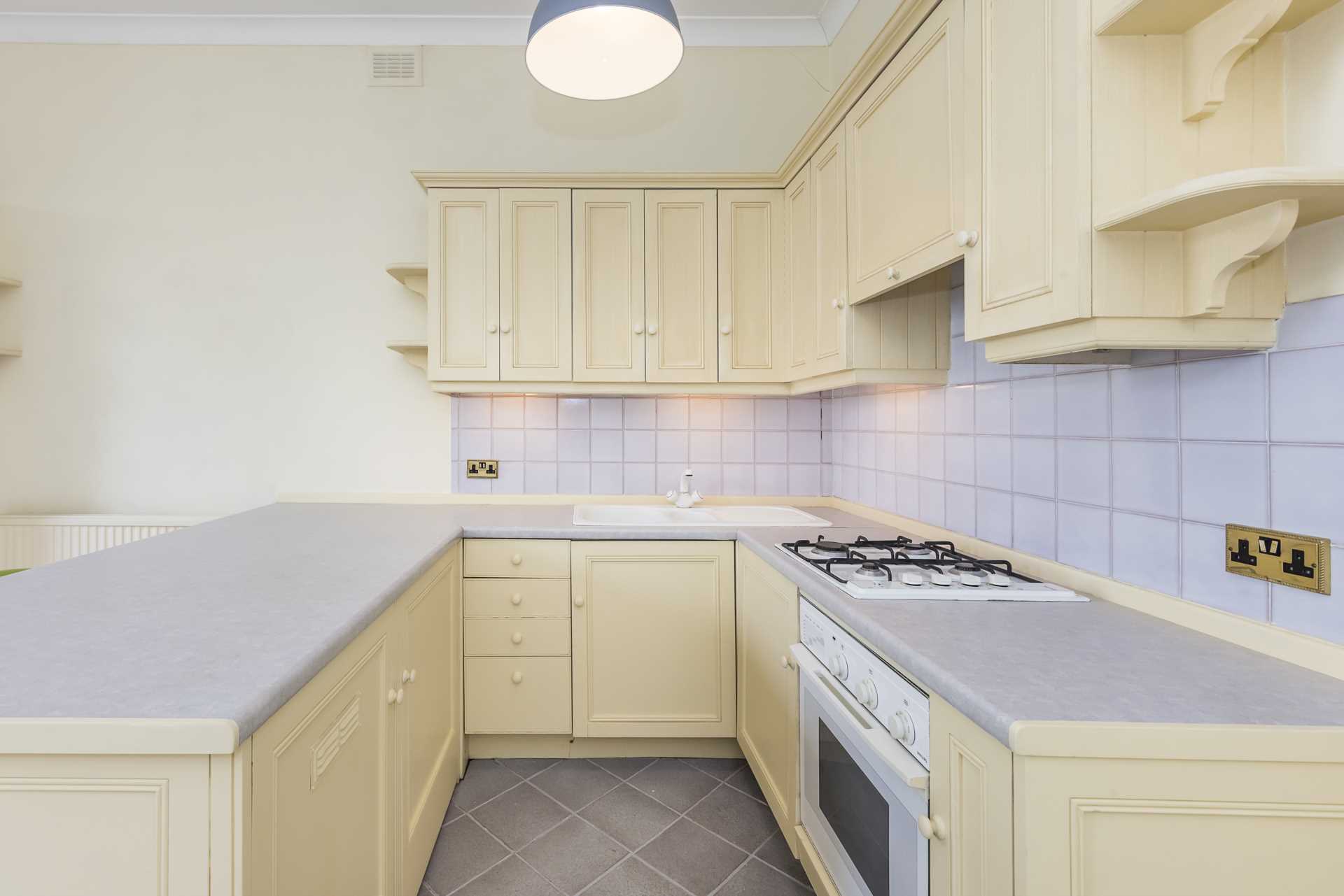 Gloucester Street, Pimlico, SW1V, Image 3