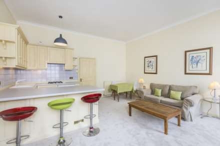 Property For Sale Gloucester Street, London