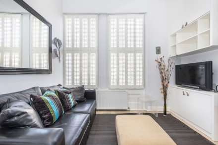 Nevern Place, Earl's Court, SW5, Image 9